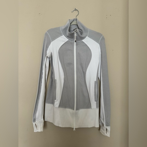 Lululemon jacket - Picture 1 of 2